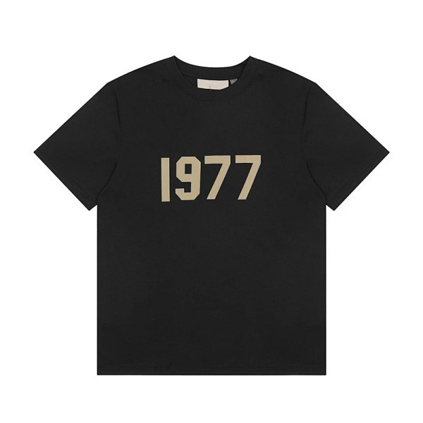 Essentials Tee