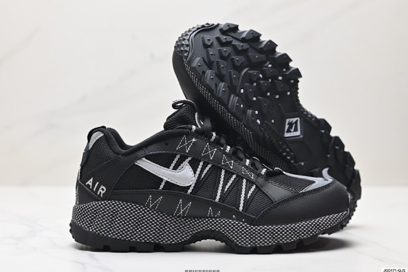 Nike Air Humara QS "Faded Spruce"